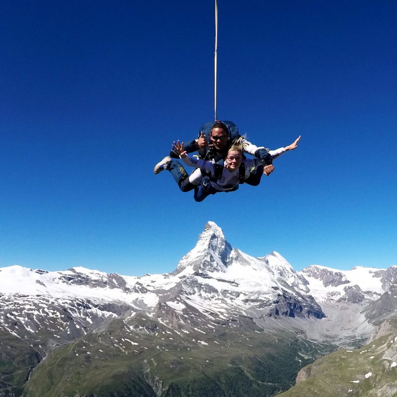 Skydive Zermatt | Saut en parachute face au Cervin !